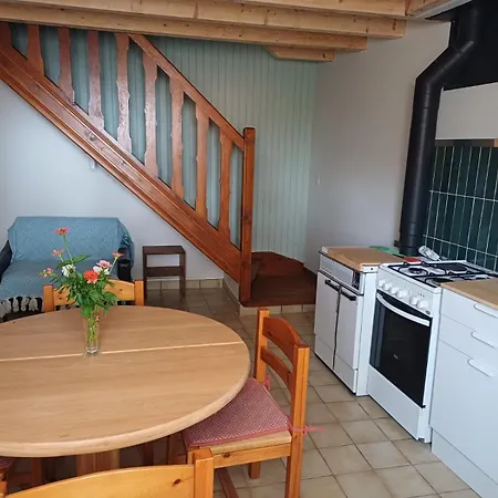Maison De Bourg Avec Jardin Au Coeur De La Nature * Freycenet-la-Tour