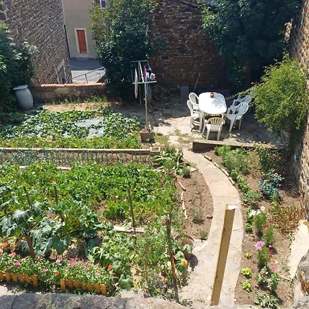 Maison De Bourg Avec Jardin Au Coeur De La Nature *